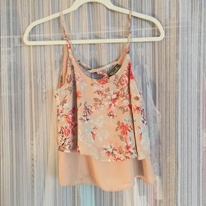 Flowy tank